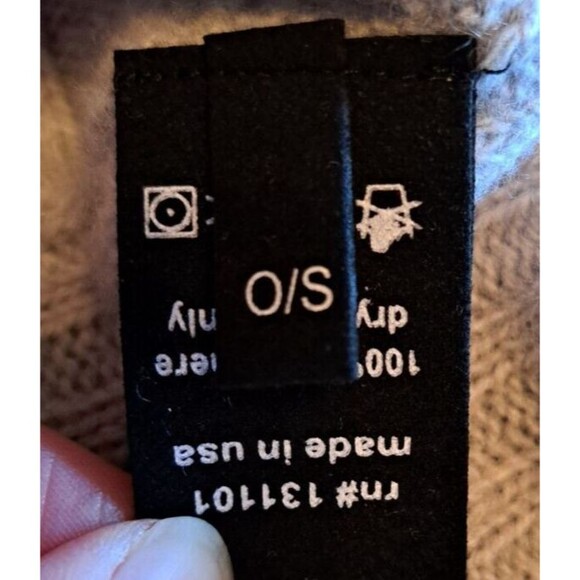 BERYLL Dramatic Asymmetrical Poncho Ribbed Gray 100% Cashmere Sweater - 346 - Picture 12 of 12